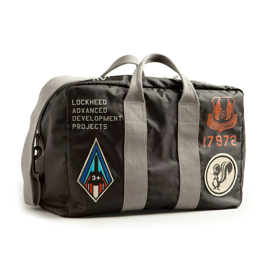 Red Canoe - Lockheed Kit Bag - Image 2