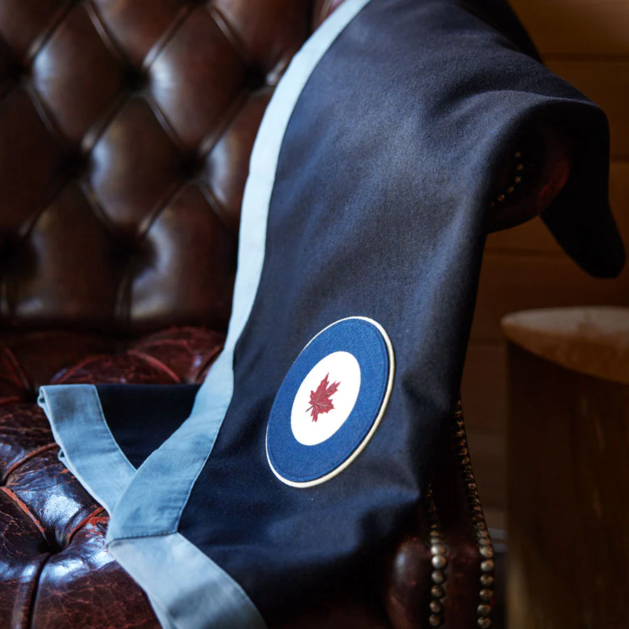 Red Canoe - RCAF Blanket - Navy w/Blue Trim - Image 3
