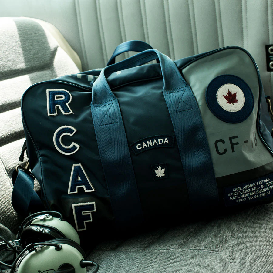 Red Canoe - RCAF Small Kit Bag - Navy - Image 4