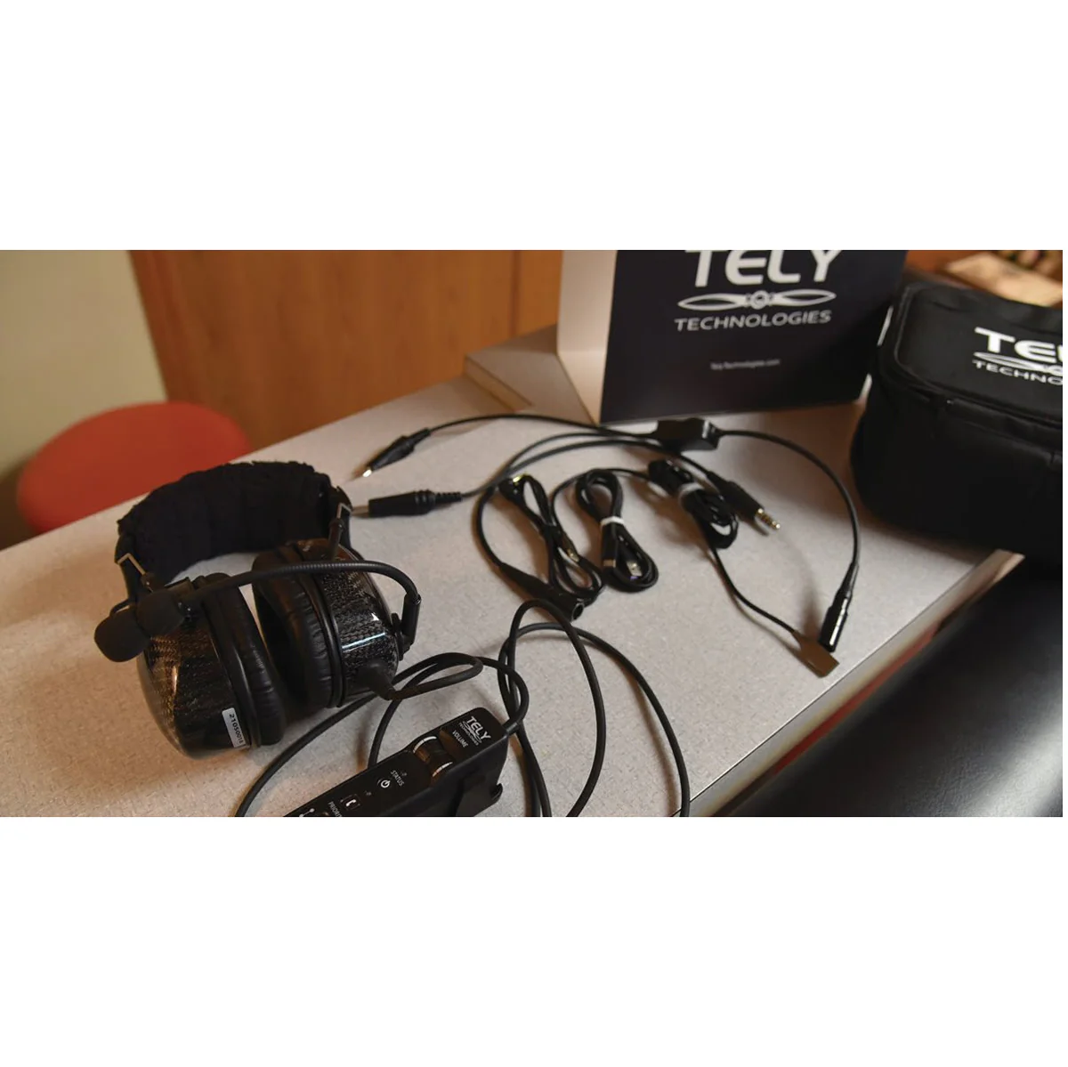 Tely - ACE ANR Aviation Headset | TEL-ACE - Image 9