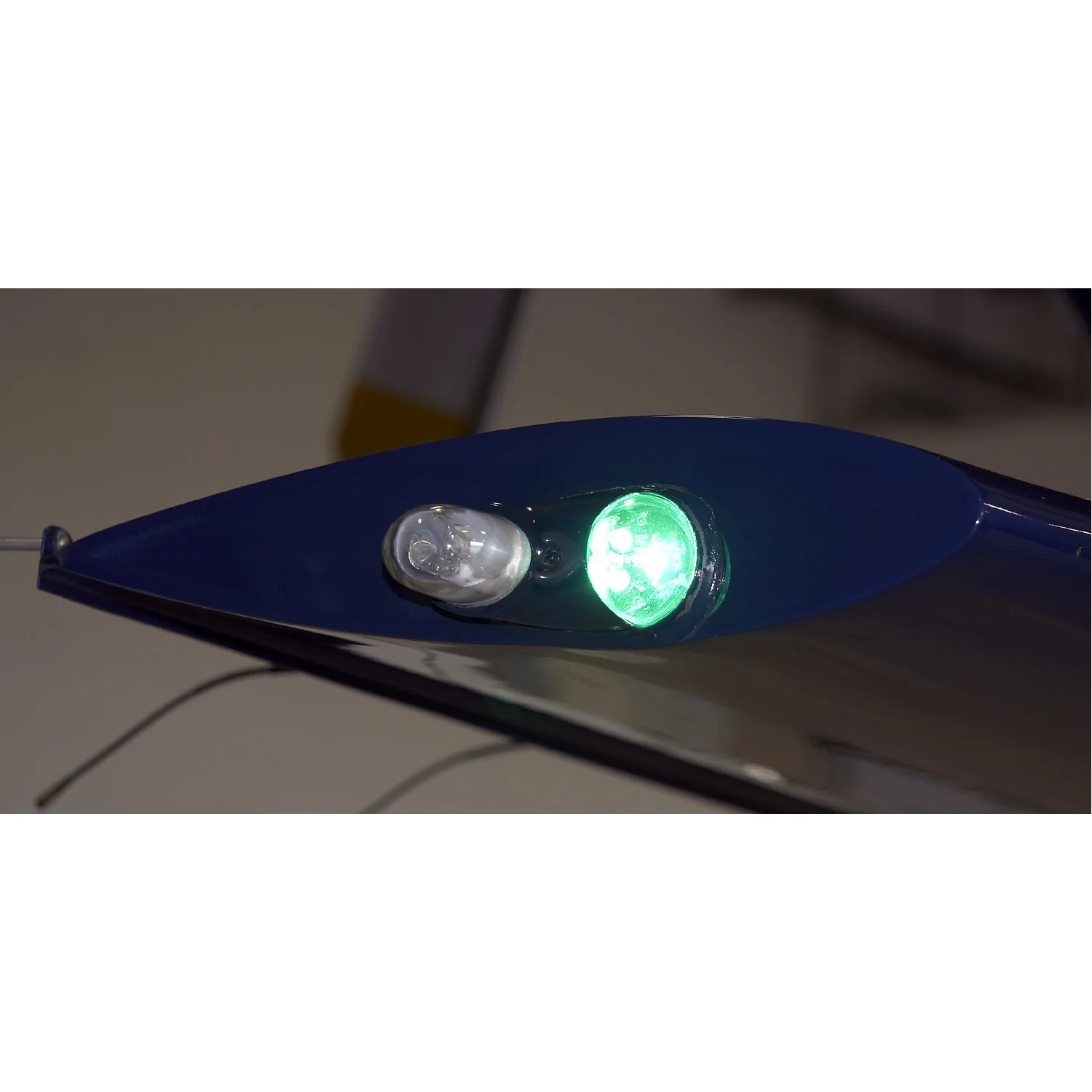 Whelen - Light: Position/Strobe,Grn LED, 14v,Rfi Shielded - Image 4